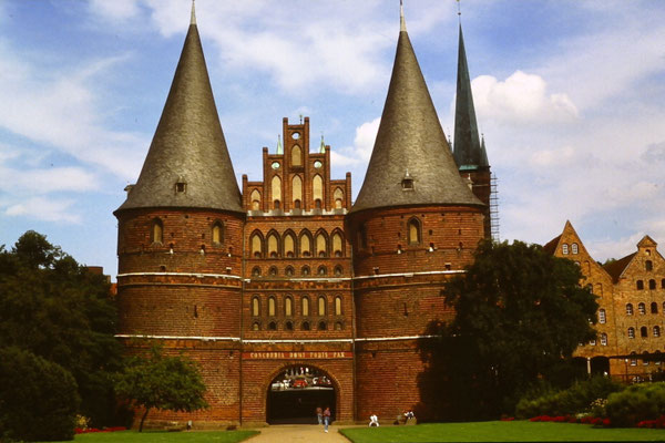 Wolfgang Baricham_Holstentor Lübeck