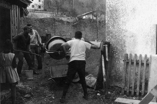 1964