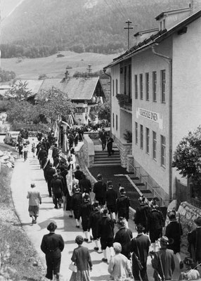 1960