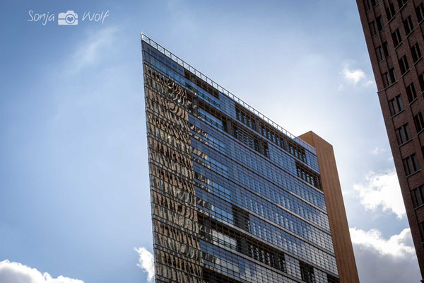 Forum Tower (Renzo Piano Hochhaus)