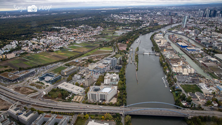 Offenbacher Main-Schleuse und Kaiserlei