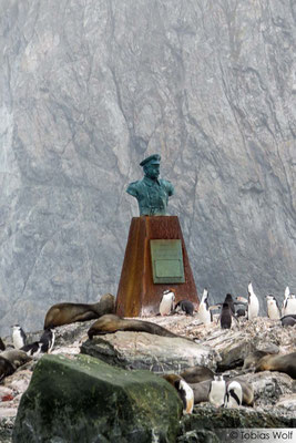 Statue von Luis Pardo