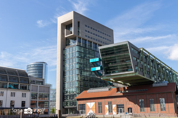 Düsseldorf Office Center Kaistraße, DOCK