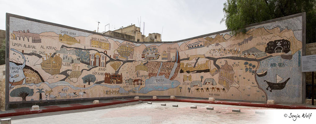 Mosaik-Landkarte von Jordanien beim Visitor Center