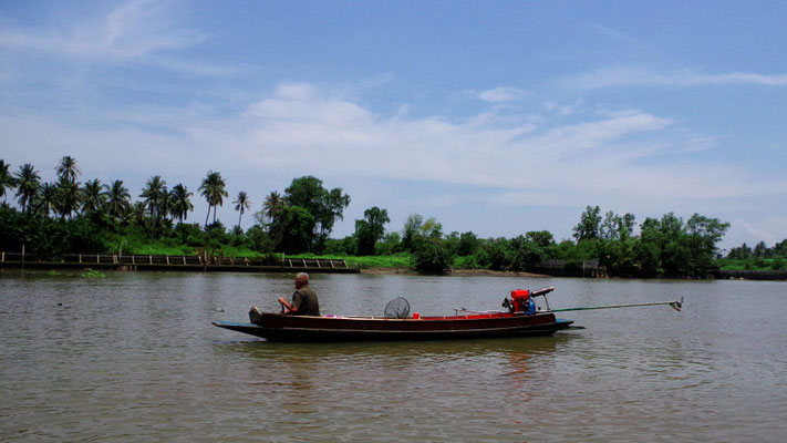 Tagestour zum Damnoen Saduak Floating Market + Maeklong Train Market