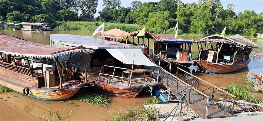 Ausflug zum Damnoen Saduak Floating Market + Maeklong Zug Markt