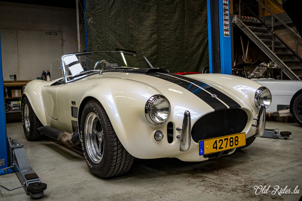 LOF Oldtimer Breakfast by Retromobile