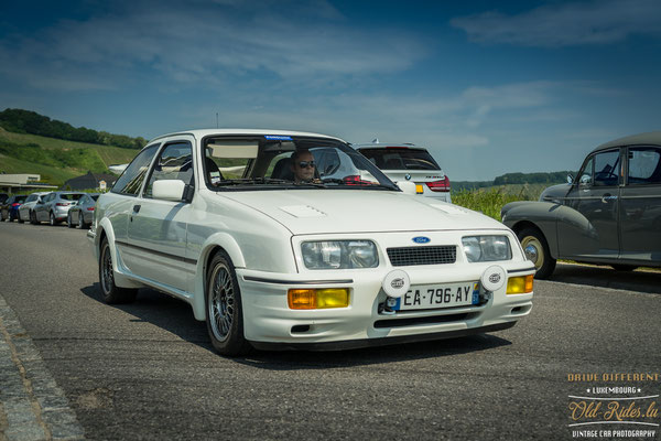 LOF Oldtimer Breakfast Garage Weber