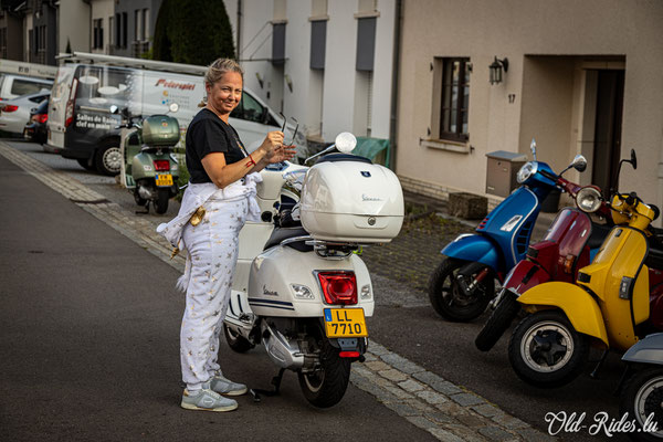 Pijamatour Vespa Club Roude Léiw