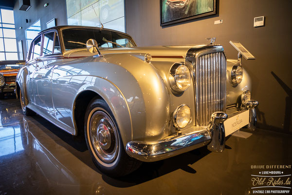 Nostalgia Cars Dubai