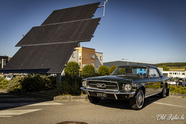 LOF Oldtimer Breakfast by Retromobile