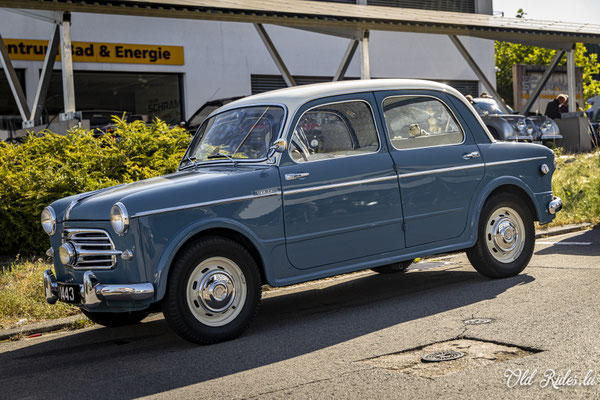 LOF Oldtimer Breakfast by Retromobile