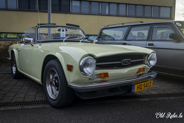 LOF Oldtimer Breakfast by Lettrage Langehegermann      