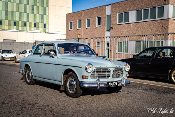 Lof Oldtimer Breakfast by Marc Pesch