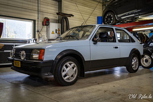 LOF Oldtimer Breakfast by Retromobile