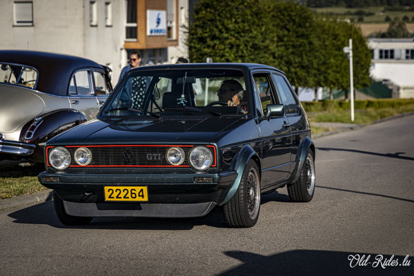 LOF Oldtimer Breakfast by Retromobile