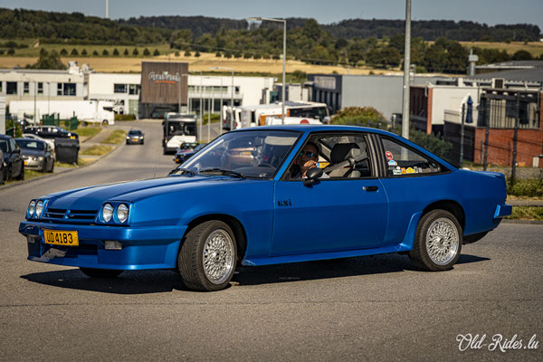 LOF Oldtimer Breakfast by Retromobile