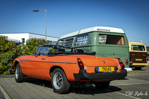 LOF Oldtimer Breakfast by Retromobile