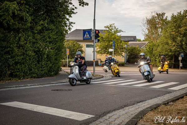 Pijamatour Vespa Club Roude Léiw