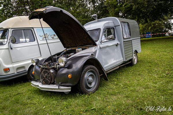 Vintage Cars & Bikes Steinfort