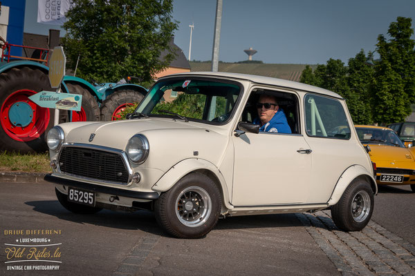 LOF Oldtimer Breakfast Garage Petry