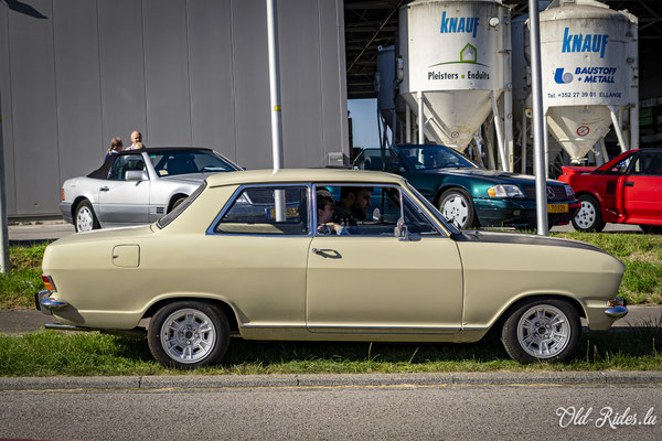 LOF Oldtimer Breakfast by Retromobile