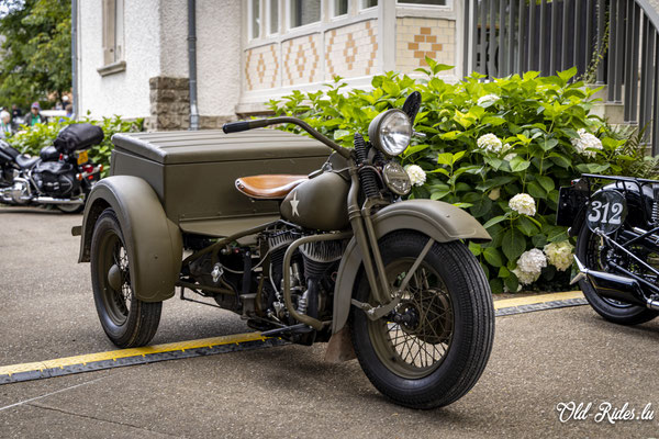 Vintage Cars & Bikes Steinfort