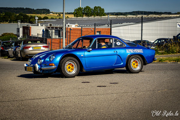 LOF Oldtimer Breakfast by Retromobile