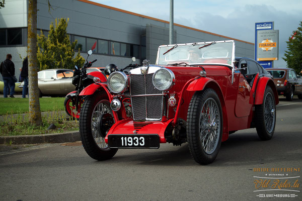 LOF Oldtimer Breakfast Carrosserie De Cock