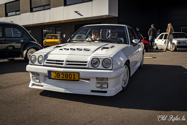 LOF Oldtimer Breakfast by Retromobile