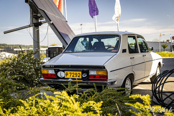 LOF Oldtimer Breakfast by Retromobile