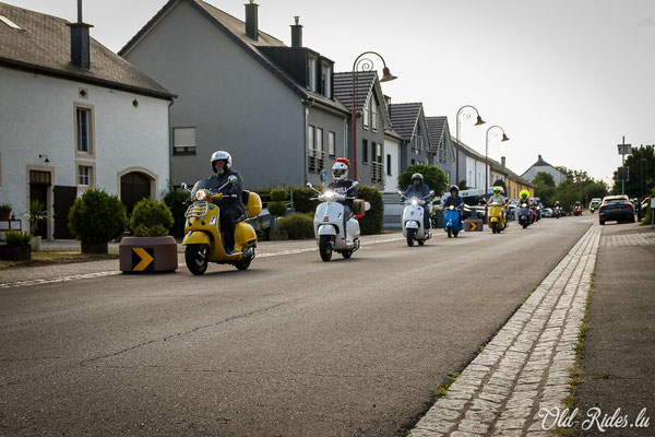 Pijamatour Vespa Club Roude Léiw