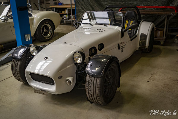 LOF Oldtimer Breakfast by Retromobile