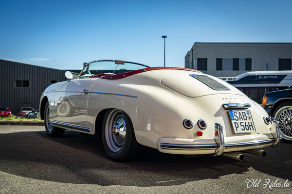 LOF Oldtimer Breakfast by Retromobile