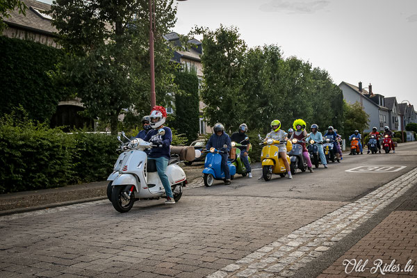 Pijamatour Vespa Club Roude Léiw