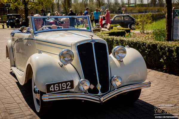 Lof Oldtimer Breakfast Pavillon am Brill Mamer