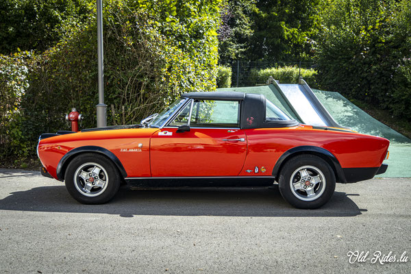 Vintage Cars & Bikes Steinfort