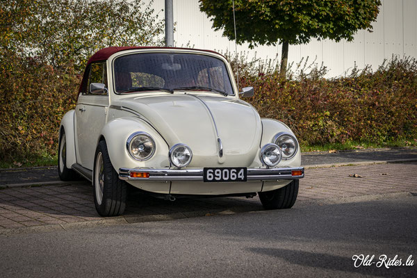 LOF Oldtimer Breakfast by Lettrage Langehegermann 