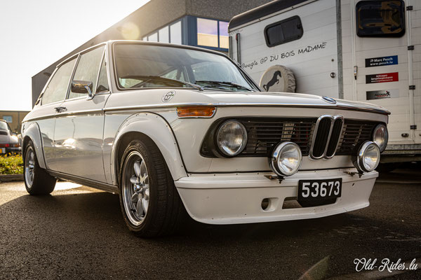 Lof Oldtimer Breakfast by Marc Pesch