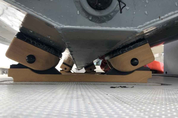 Universal Tender Chocks product photo