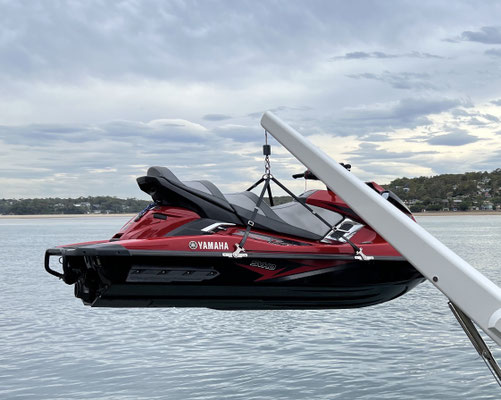 Yamaha jetski lifting sling  www.superyachtmarinestore.com