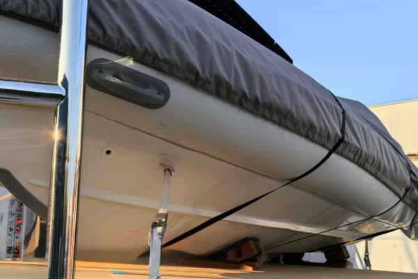 Universal Tender Chocks product photo