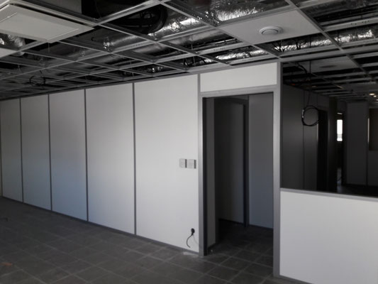 Cloison en aluminium modulaire 