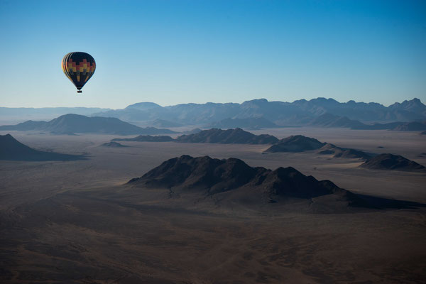 Hot air baloon above the Namib