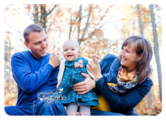 Neugeborenenfotos Homestory Lifestyle Fotografie Reportage Familienfotografie Photography Zwickau Hebamme Lichtbildkuenstlerei Rettke Hochzeit Kinderbilder Geschwisterfotos Chemnitz Zittau Erfurt Jena Leipzig Dresden Bautzen Newborn Baby Schwangerschaft