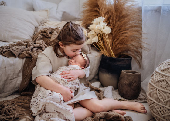 Familienfotos-Babyfoto-Fotograf-Zwickau-Chemnitz-Leipzig-Fotostudio-Neugeborenenshooting-Loftstudio-Newborn