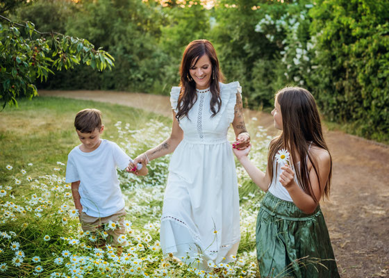 Familienfotos,Geschwisterbilder,Zwickau,Chemnitz,Gera,Familienfotograf,Lichtbildkuenstlerei,Fotografie,Babyshooting,Familienshooting