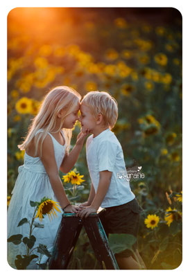 Kinderfotografie-Babyfotos-Fotostudio-Zwickau-Chemnitz-Gera-Jena-Outdoorfotos-Robert Schuhmann stadt-Lichtbildkuenstlerei-Fotografie
