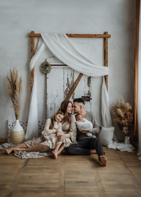 Familienfotos,Kinderfoto,Neugeborenenfotos,Babyfoto,Fotograf,Zwickau,Chemnitz,Fotostudio,Familienshooting,Neugeborenenshooting