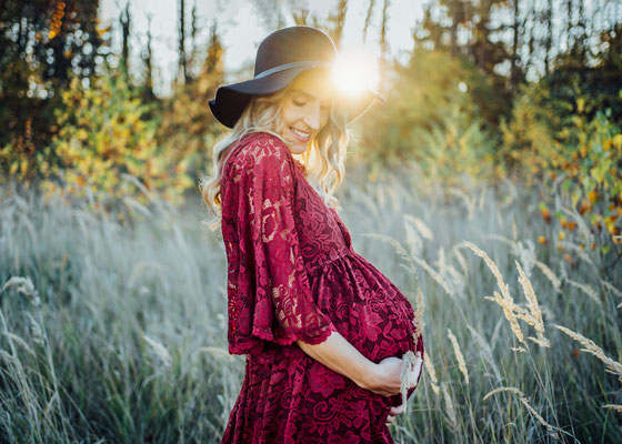 Familienfotos-Babybauchfotos-Fotograf-Zwickau-Chemnitz-Leipzig-Fotostudio-Schwangerschaftsshooting-Bohoshooting-Zitt